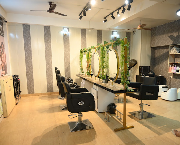 The styling floor and mirrors inside My Hair Studio